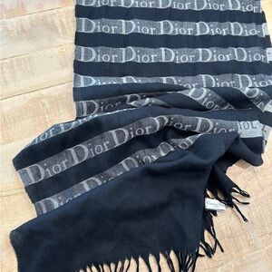 Rare Dior linen light scarf